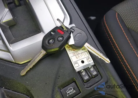 2019 Subaru Crosstrek 2.0I Premium from USA, damaged, VIN JF2GTAEC8K8244631